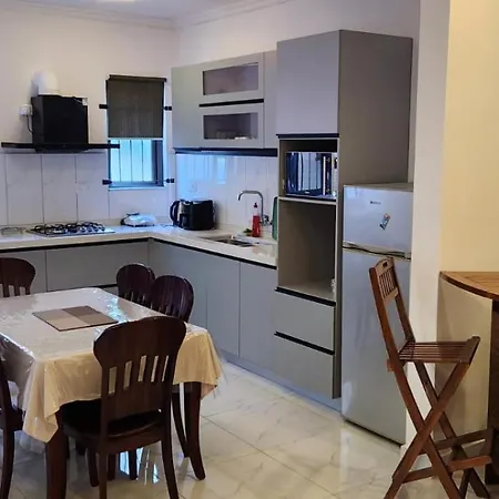 Nayuha Apt B Flic en Flac Exterior photo